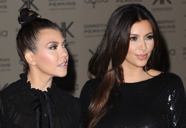 Kourteney e Kim Kardashian (Foto: Getty Images)