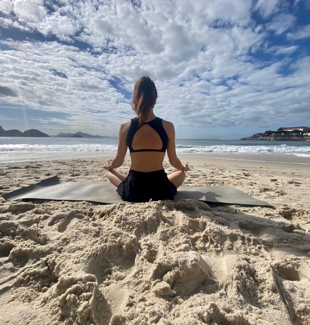 Yoga na praia, João Paulo Melo