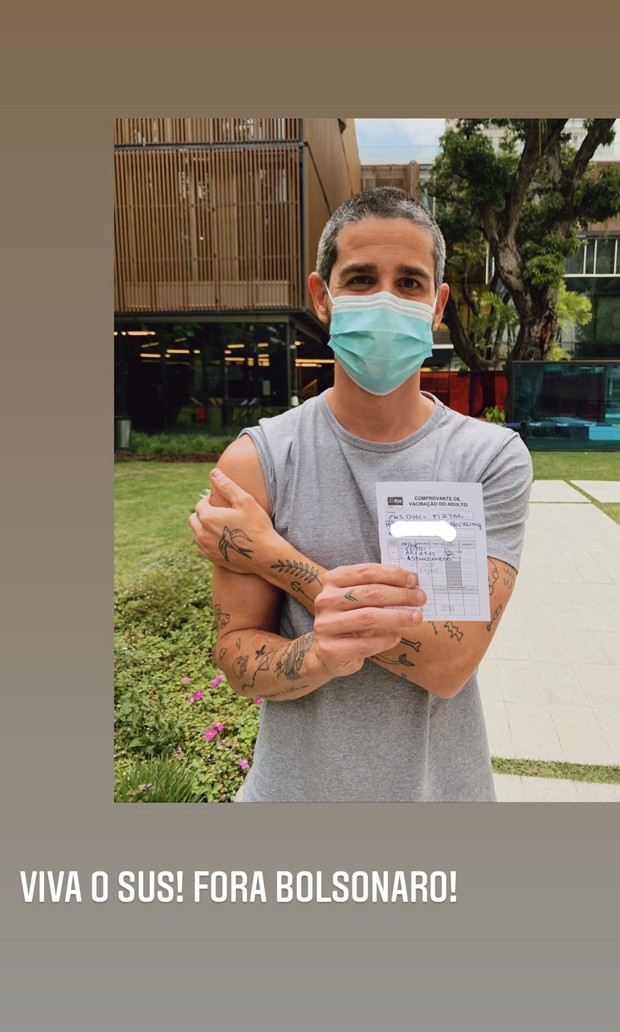 Pedro Neschling celebra vacinação com post (Foto: Reprodução Instagram)