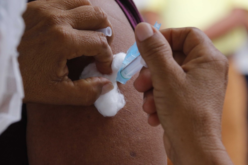 Vacinação contra Covid-19 em Belém — Foto: Fábio Costa / O Liberal