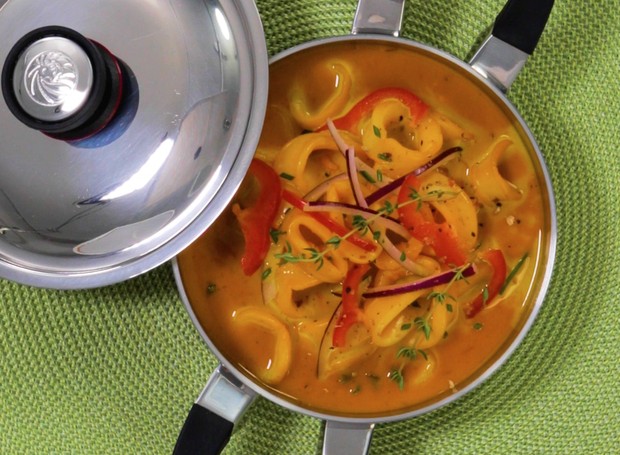 Receita de lula ao curry é simples de preparar (Foto: Royal Prestige / Divulgação)