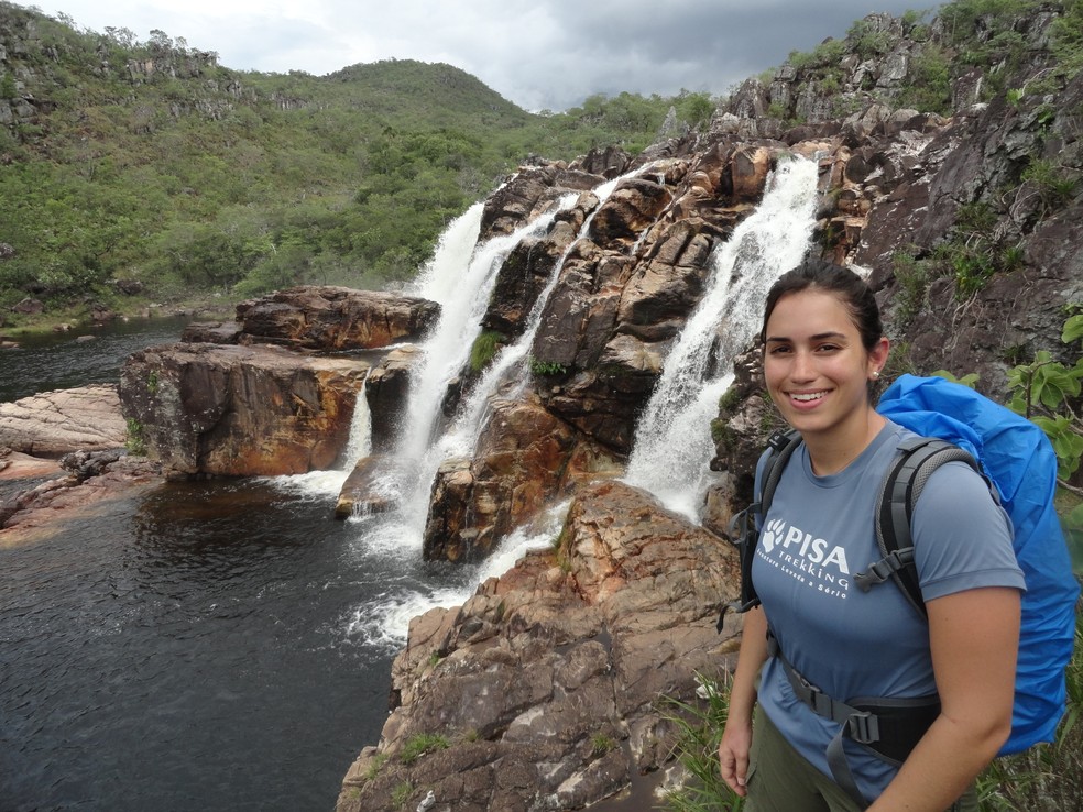 Gabrielle Monteiro, especialista em ecoturismo, em visita à Chapada dos Veadeiros — Foto: Gabrielle Monteiro / arquivo pessoal