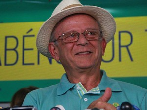 Nas Eleições 2014, Agra (PEN) foi candidato a suplente de Senador de Wilson Santiago (PTB), mas não foi eleito (Foto: Rizemberg Felipe/Jornal da Paraíba)