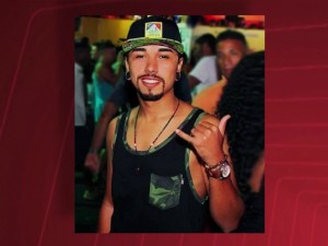 Rapaz agredido está internado em coma (Foto: Reprodução/TV Subaé) Rapaz agredido está internado em coma (Foto: Reprodução/TV Subaé)