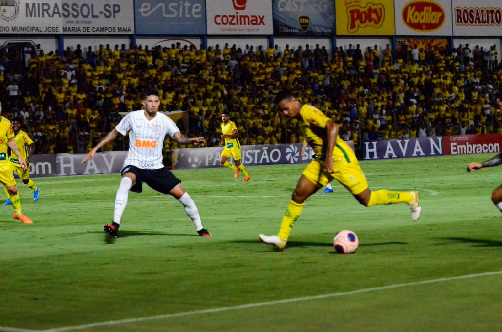 Atuações do Corinthians: Ramiro faz mais um gol, Pedro Henrique vai mal e Cássio evita derrota