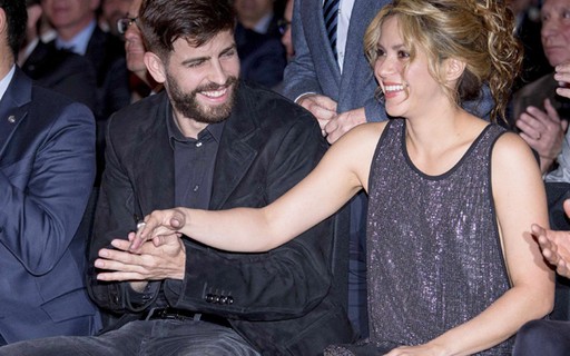 Shakira confirma separação de Gerard Piqué após rumores de traição 