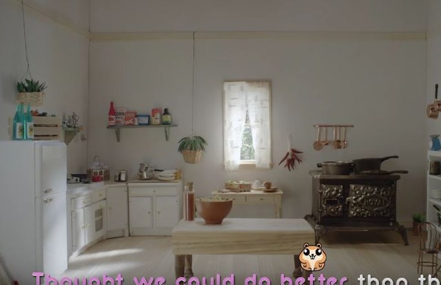 Mini cozinha no clipe de Katy Perry (Foto: Reprodução)