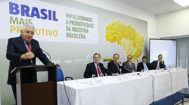 Afif Domingos durante Lançamento do Programa Brasil Mais Produtivo (Foto: Divulgação/Sebrae)