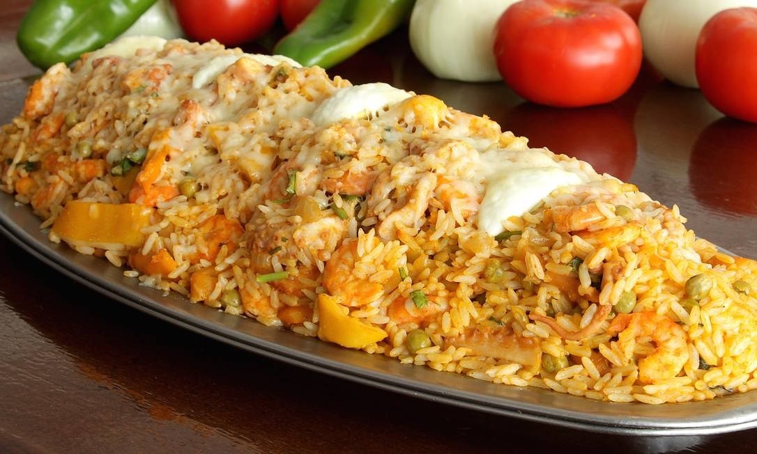 Arroz de todas as cores, com legumes, carnes, frutos do mar confira 17