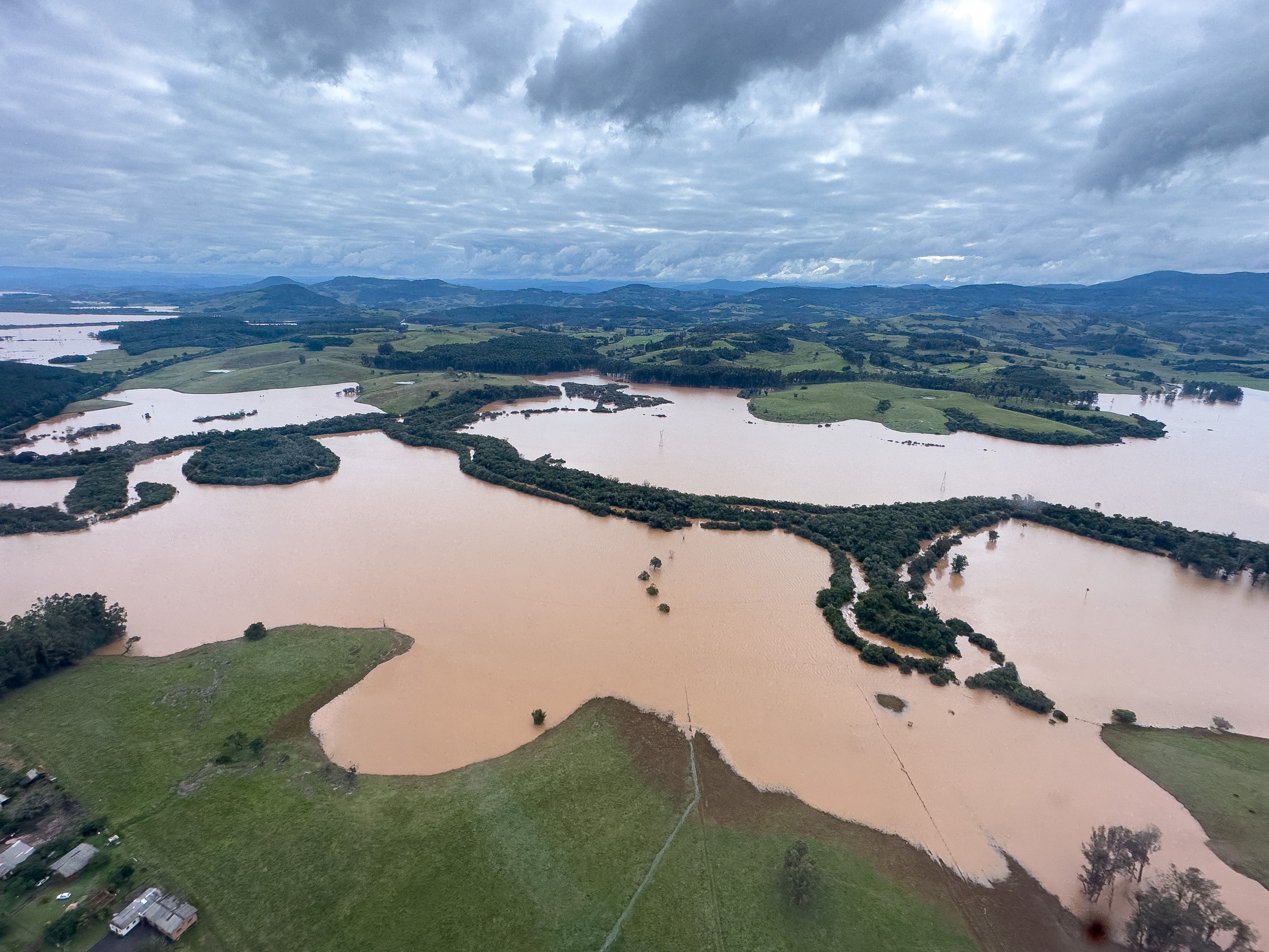 Caraá registrou perdas de R$ 16,3 milhões após passagem de ciclone no município, diz laudo da Emater