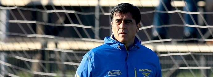 Gustavo Quinteros técnico Equador Copa América (Foto: EFE)
