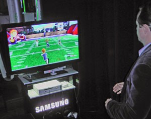 Kinect com o game 'Game party' foi uma das atrações de evento da Warner Bros. (Foto: Gustavo Petró/G1)