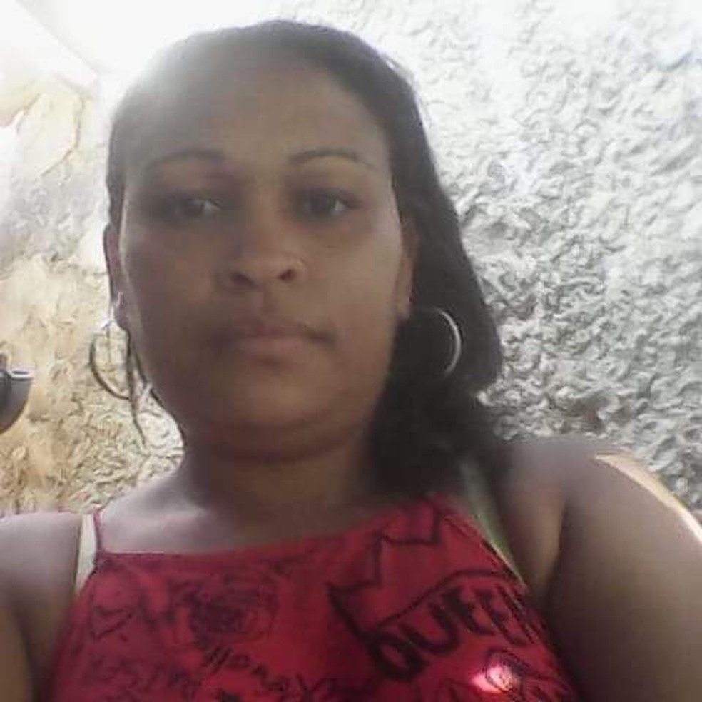 Edineide Dantas de Ara&uacute;jo tinha 35 anos e morreu ap&oacute;s choque el&eacute;trico &mdash; Foto: Cedida