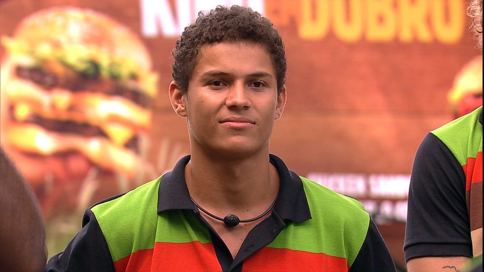 5 vezes que Tiago Leifert ‘puxou’ a orelha dos participantes