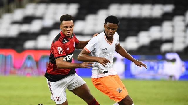 Com golaço nos acréscimos, Flamengo vence o Nova Iguaçu no Maracanã