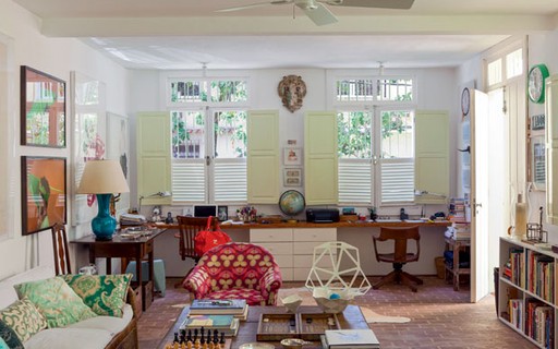 Arte e design com vistas para o exterior - Casa Vogue | Casas