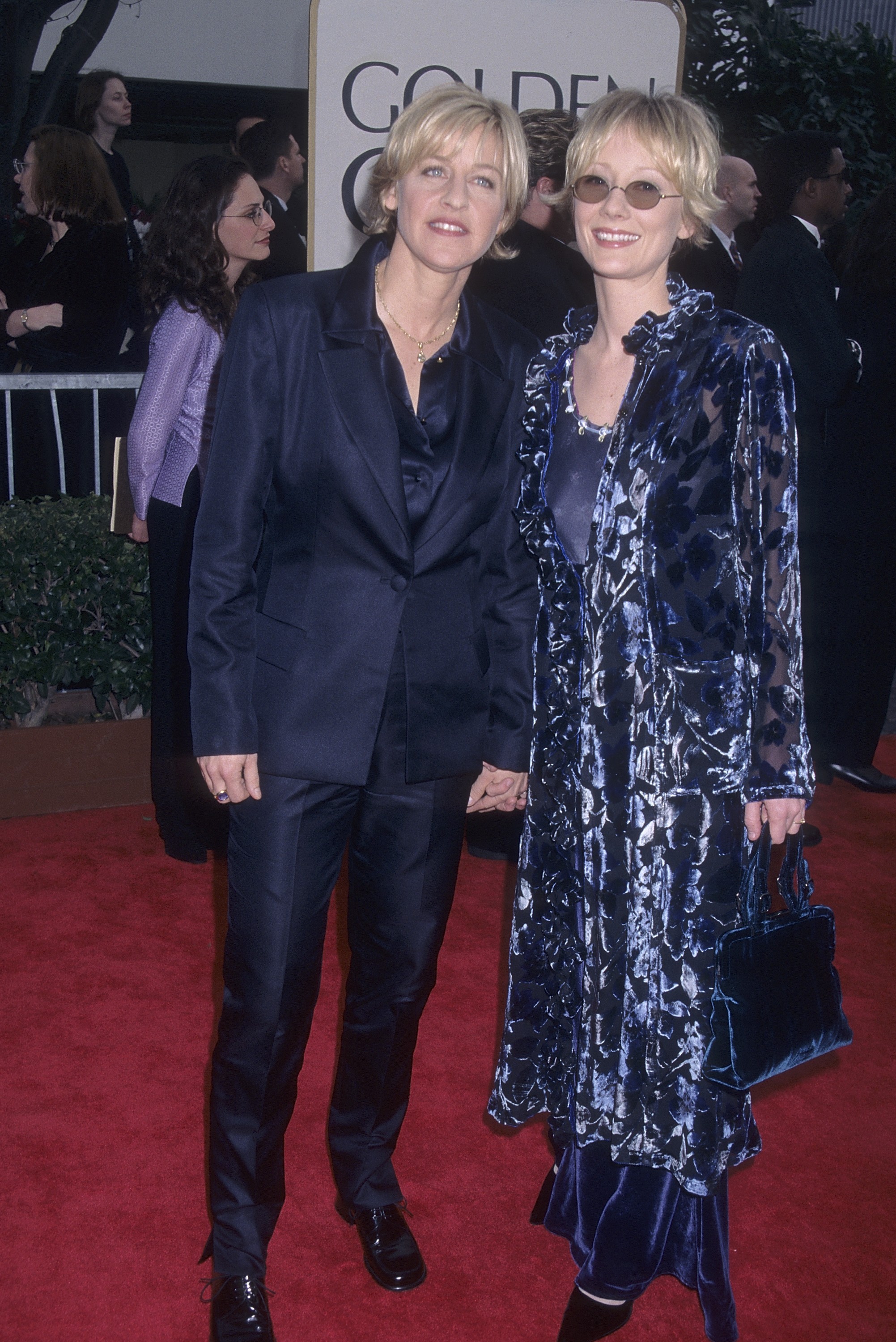 BEVERLY HILLS, CA - JANUARY 18:   Comedienne Ellen DeGeneres and actress Anne Heche attend the 55th Annual Golden Globe Awards on January 18, 1998 at the Beverly Hilton Hotel in Beverly Hills, California. (Photo by Ron Galella, Ltd./Ron Galella Collection (Foto: Ron Galella Collection via Getty)
