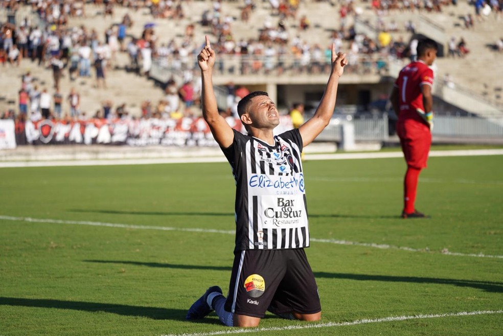 Mesmo poupado em alguns jogos, Dico sempre desequilibrou quando foi requisitado e acabou pelo segundo ano seguido na seleção do campeonato — Foto: Paulo Cavalcanti / Botafogo-PB