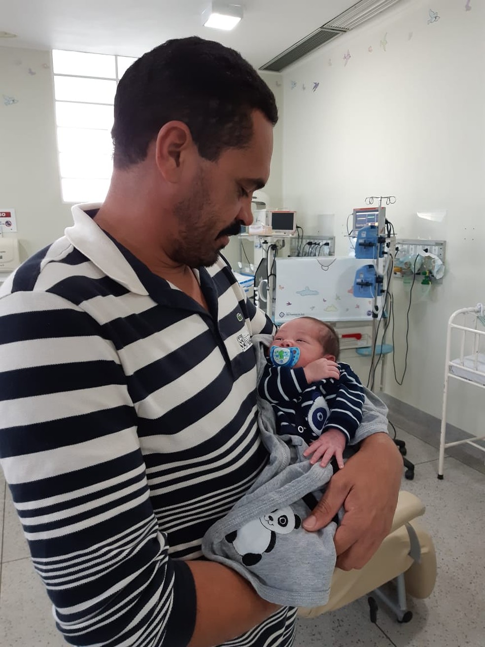 Bebê de grávida que morreu de dengue em Ilhabela recebe alta. — Foto: Divulgação/Hospital São Francisco