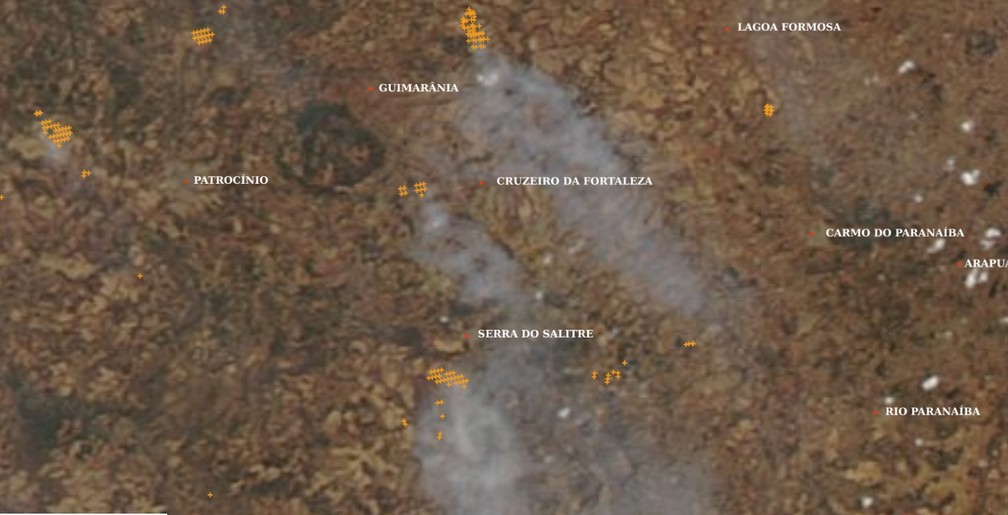 Imagem de satélite do Inpe mostra pontos de incêndio no Cerrado em Minas Gerais, no dia 9 de setembro. — Foto: Inpe