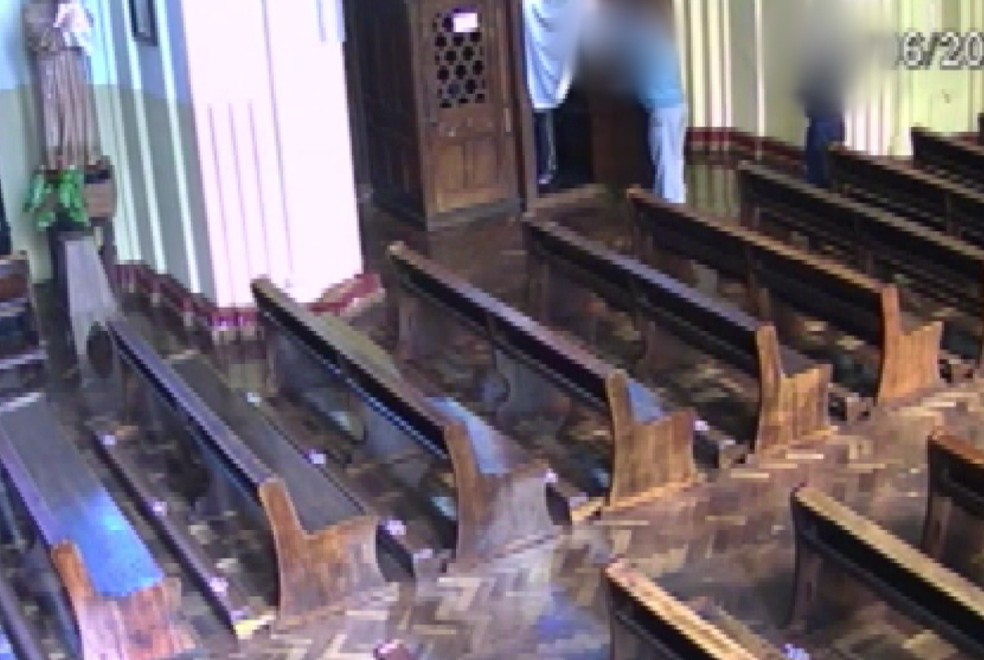 Casos foram registrados na Igreja dos Polacos em Ponta Grossa — Foto: Reprodução/RPC