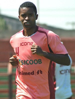 Ex-Jorbinson relembra parceria com Adriano e diz que sonha voltar ao Fla