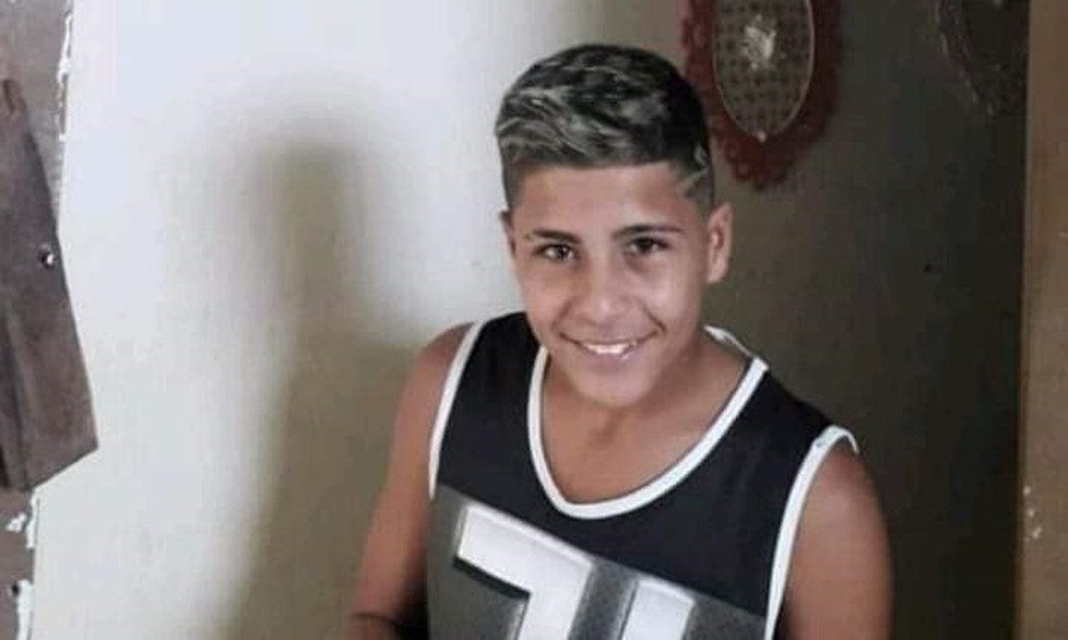 Alysson Gonzaga, de 14 anos, morreu ao cair de viaduto em Monte Alto (SP) — Foto: Arquivo Pessoal