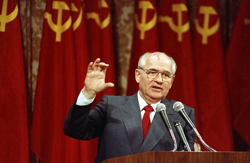 Mikhail Gorbachev em foto de 5 de junho de 1990, em San Francisco, nos EUA.  — Foto: AP Photo/David Longstreath