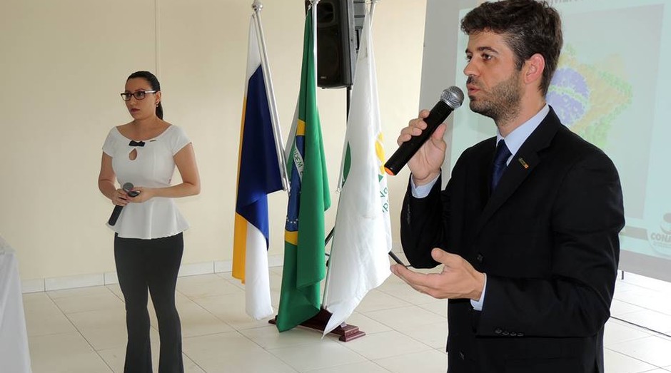 Ananda Carvalho e Guilherme Gonçalves, a diretoria eleita da Conaje (Foto: Divulgação)