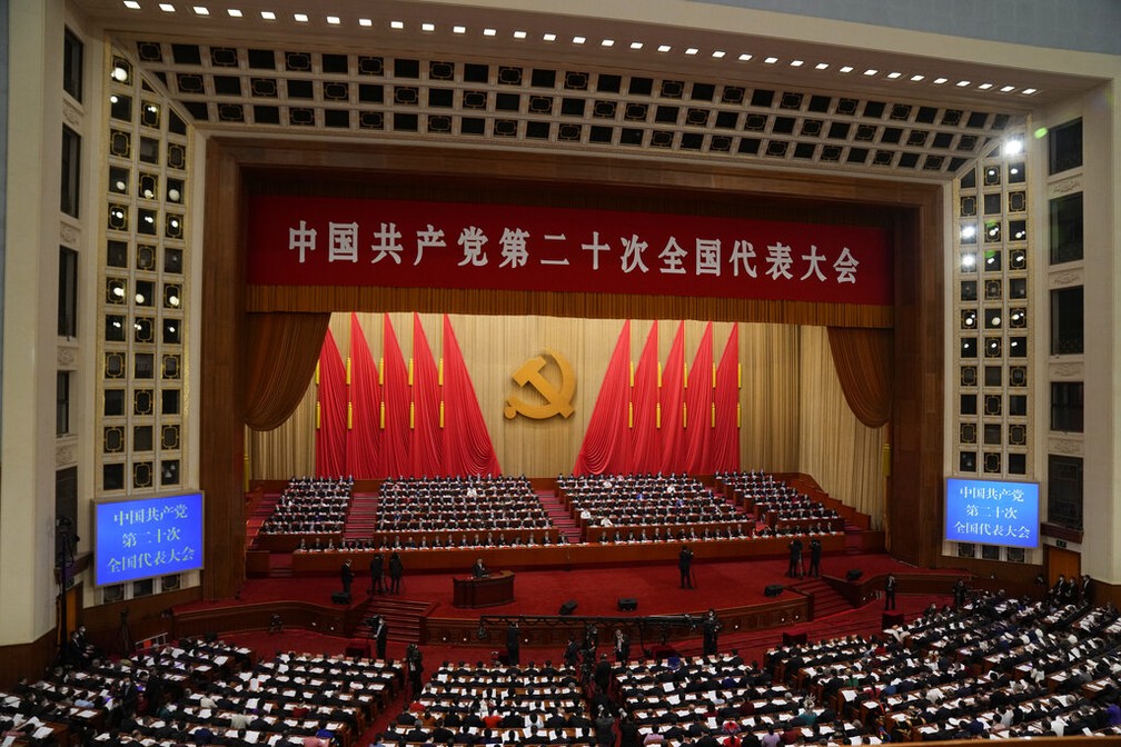 Abertura do 20º Congresso do Partido Comunista, em Pequim, na China, em 16 de outubro de 2022. — Foto: Mark Schiefelbein/ AP