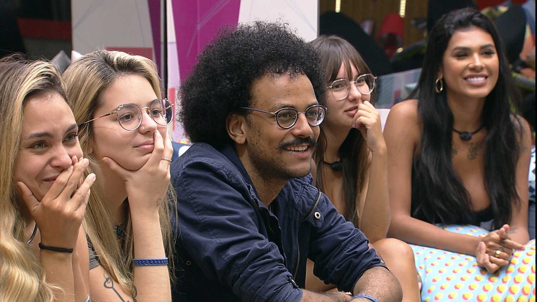 Juliette desabafa com Caio: 'Não sei o que esperar' | casa ...