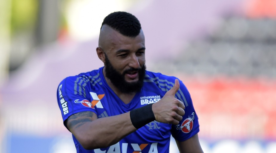 Coritiba confirma Muralha e programa apresentaÃ§Ã£o do goleiro para quarta-feira