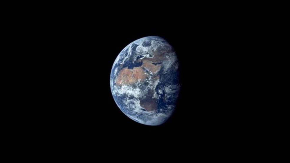 Só recentemente na história da humanidade percebemos o quão despovoado o Universo é — Foto: NASA/TOBY ORD via BBC