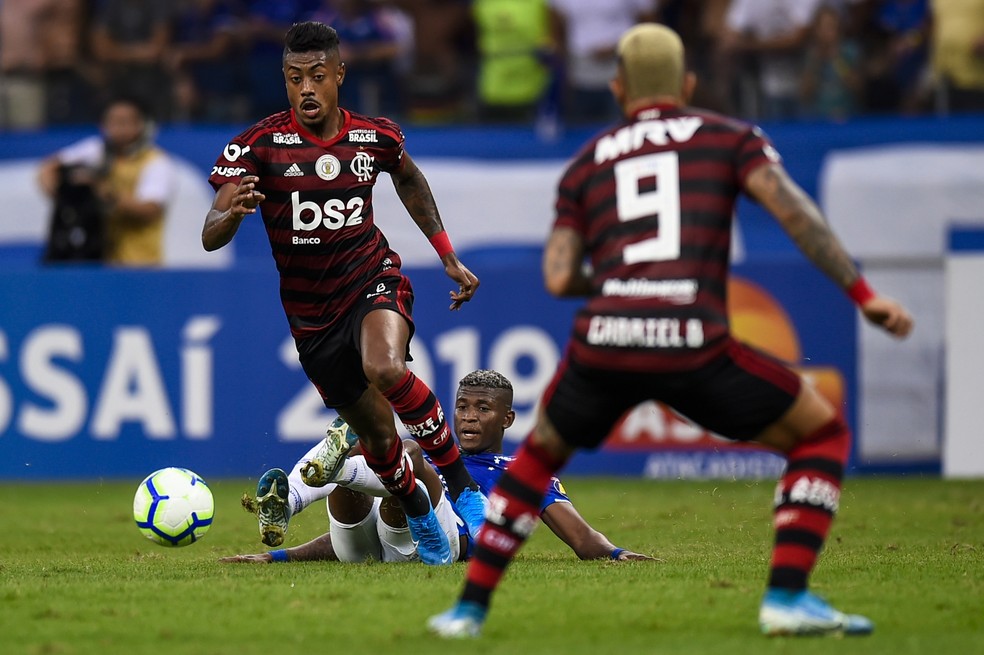Juntos, Bruno Henrique e Gabigol já fizeram 40 gols neste Brasileirão — Foto: Pedro Vilela/Getty Images