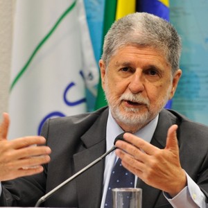 O ministro da Defesa, Celso Amorim (Foto: Agência Brasil)
