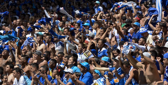Ex-Cruzeiro, Uillian Correia faz crítica à torcida celeste na volta ao Mineirão