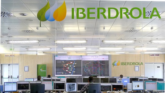 Lucro da Iberdrola avança 17% no 1° semestre com melhora no Brasil