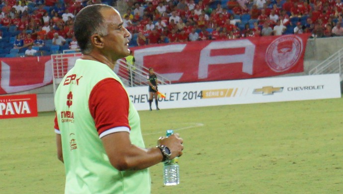 Oliveira Canindé, técnico América-RN (Foto: Augusto Gomes)