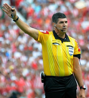 Arbitragem - Dono do Apito