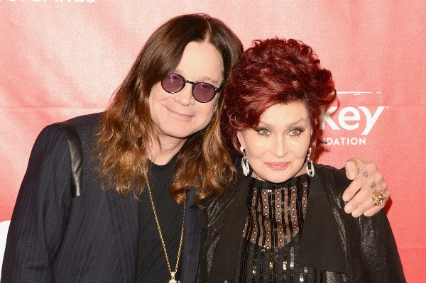 O músico Ozzy Osbourne e sua esposa e empresária, Sharon Osbourne (Foto: Getty Images)