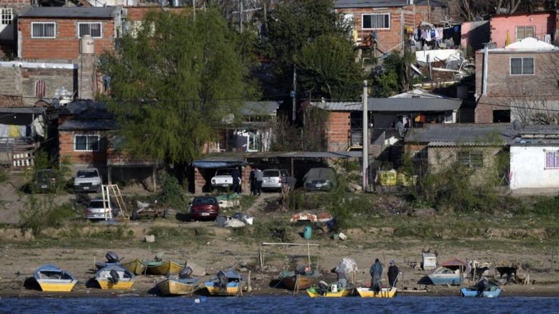 BBC- El Remanso é um município argentino às margens do Paraná que depende da pesca artesanal para sua subsistência (Foto: Getty Images via BBC News Brasil)
