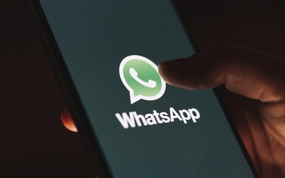 Usuários de várias partes do mundo não conseguem trocar mensagens pelo WhatsApp — Foto: Divulgação