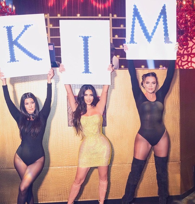 Kourtney, Kim e Klhoé Kardashian (Foto: Reprodução / Instagram)