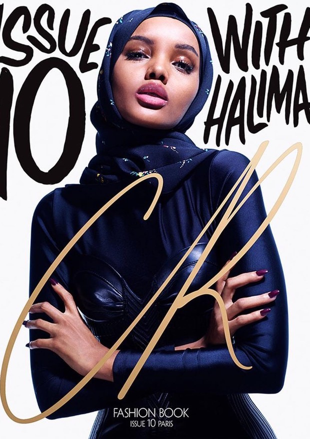 Halima Aden na capa da revista CR Fashion Book (Foto: Divulgação)