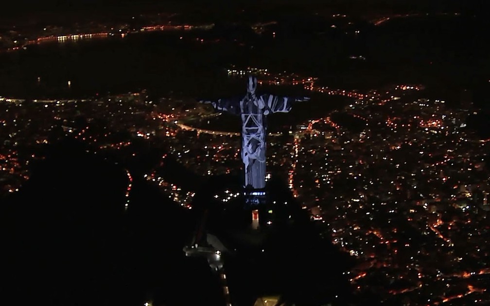 O Cristo Redentor entrará no clima da festa da virada na noite de réveillon — Foto: Reprodução / Projeta Rio