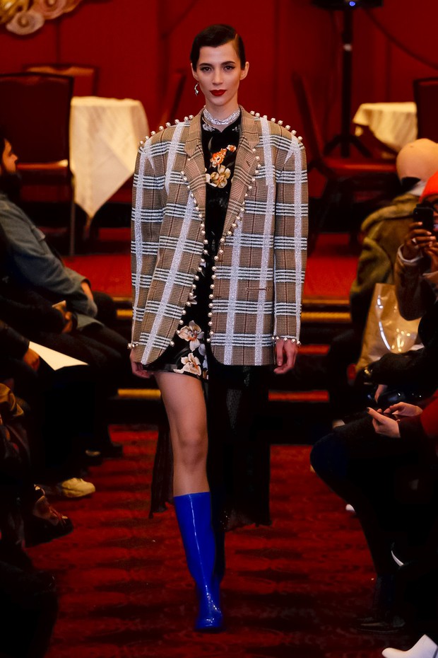 Snow Xue Gao, Fashion Show, Ready To Wear Collection Fall Winter 2018 in New York (Foto: Regis Colin Berthelier for NOWFA)