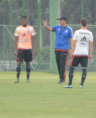 Contra o RB Brasil, Fla mira melhor campanha na Copinha desde 2011