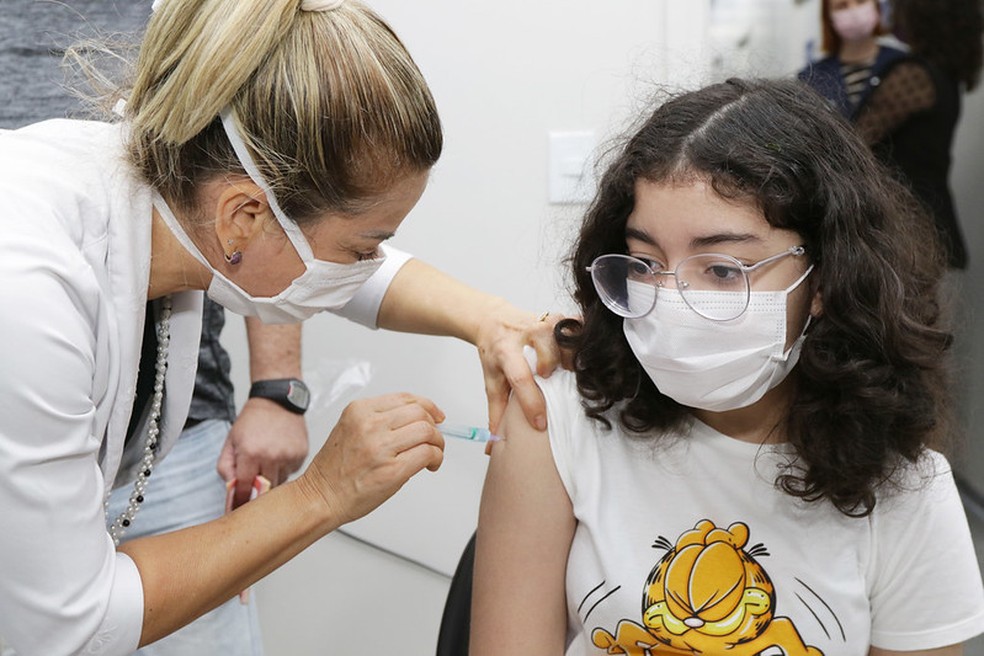 Vacinação contra Covid-19 em crianças no DF — Foto: Sandro Araújo - Agência Saúde do DF