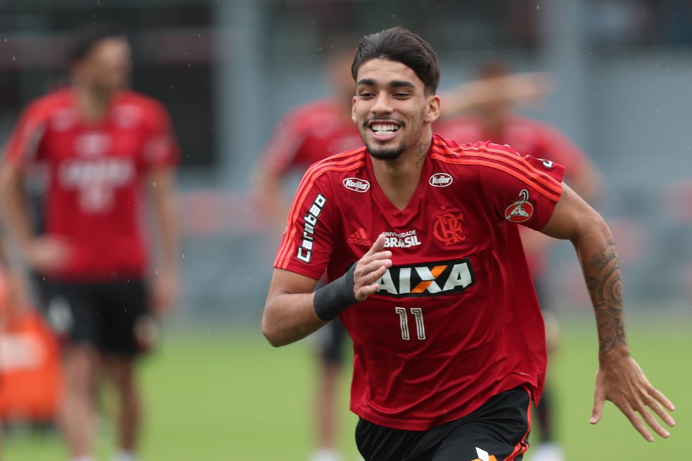 Venda de Paquet&aacute; ao Milan agitou os bastidores do Flamengo a menos de dois meses da elei&ccedil;&atilde;o no clube &mdash; Foto: Gilvan de Souza/Flamengo