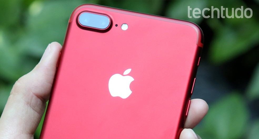 Câmera dupla do iPhone 7 Plus tem 12 megapixels — Foto: Carolina Ochsendorf